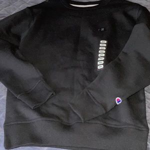 Champion Men’s Small Pullover/Sweater